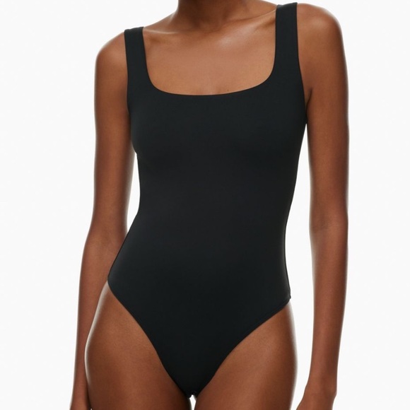 Babaton Bodysuit - Picture 1 of 7